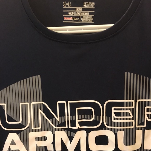 Under armour tee - Picture 2 of 4
